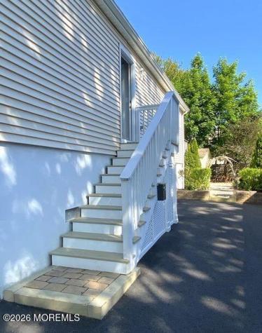 18 Meadowbrook Avenue Rumson NJ 07760