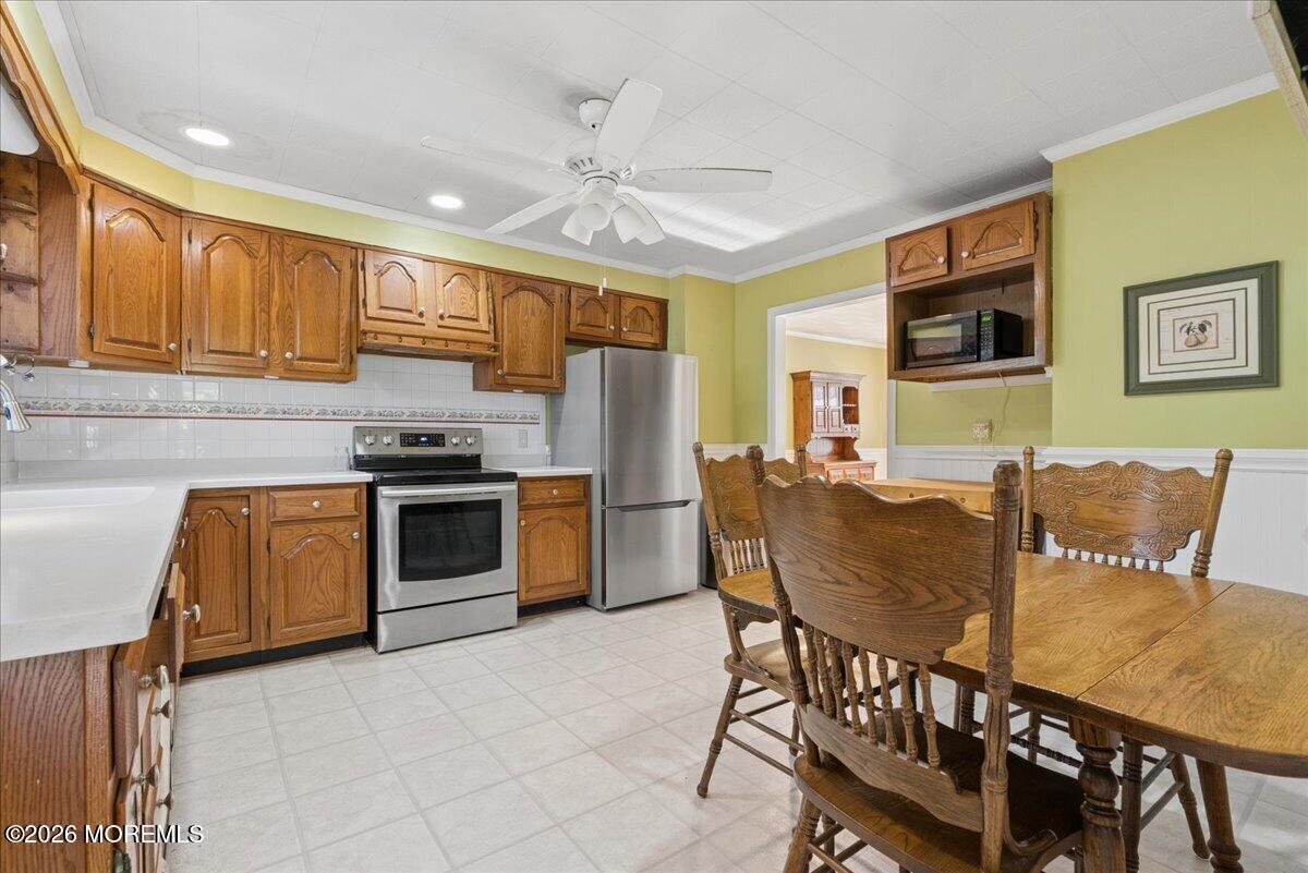 9 Ikes Lane Manalapan NJ 07726