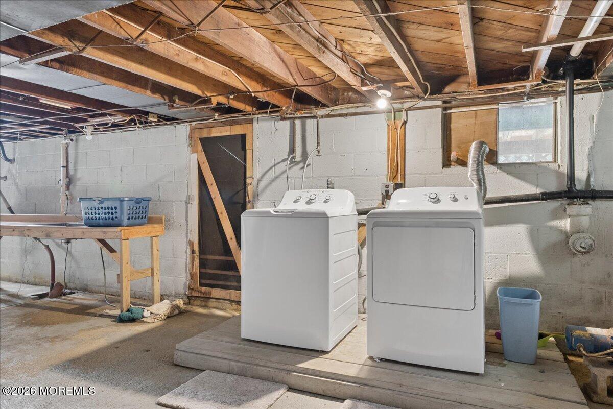 9 Ikes Lane Manalapan NJ 07726