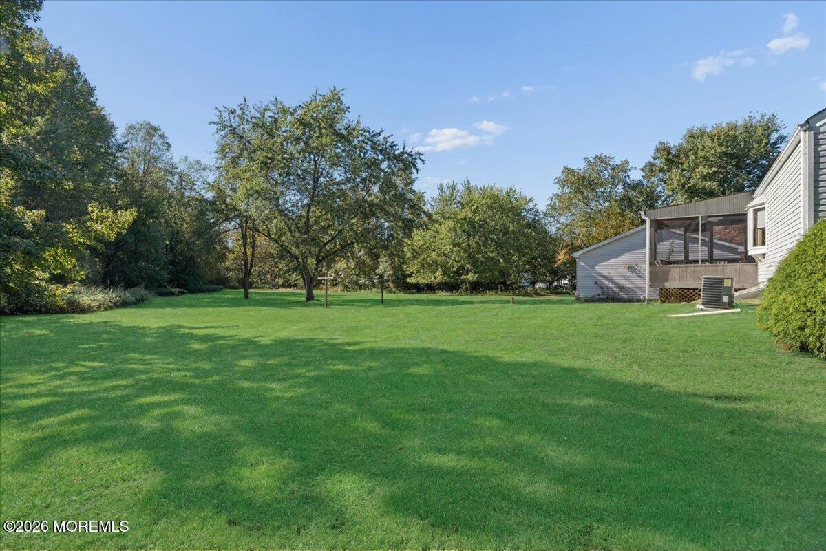 9 Ikes Lane Manalapan NJ 07726