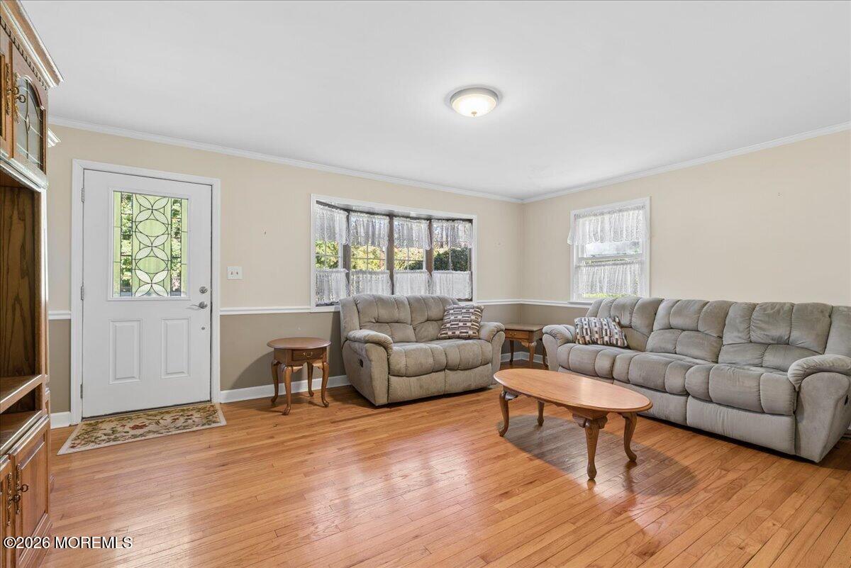 9 Ikes Lane Manalapan NJ 07726