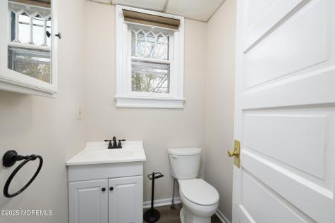 64 Harding Road Red Bank NJ 07701
