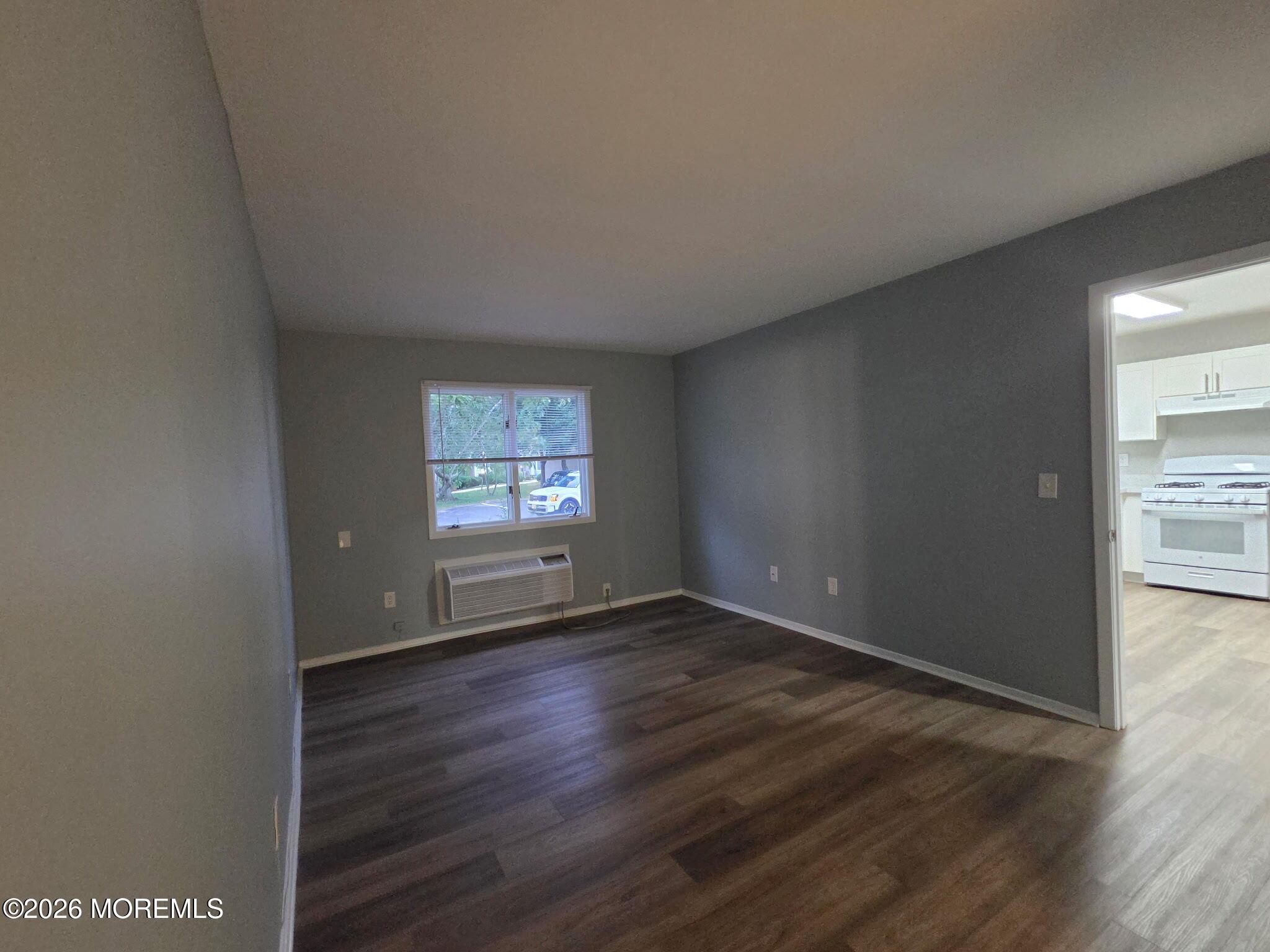 1700 Nj 37 W Toms River NJ 08757