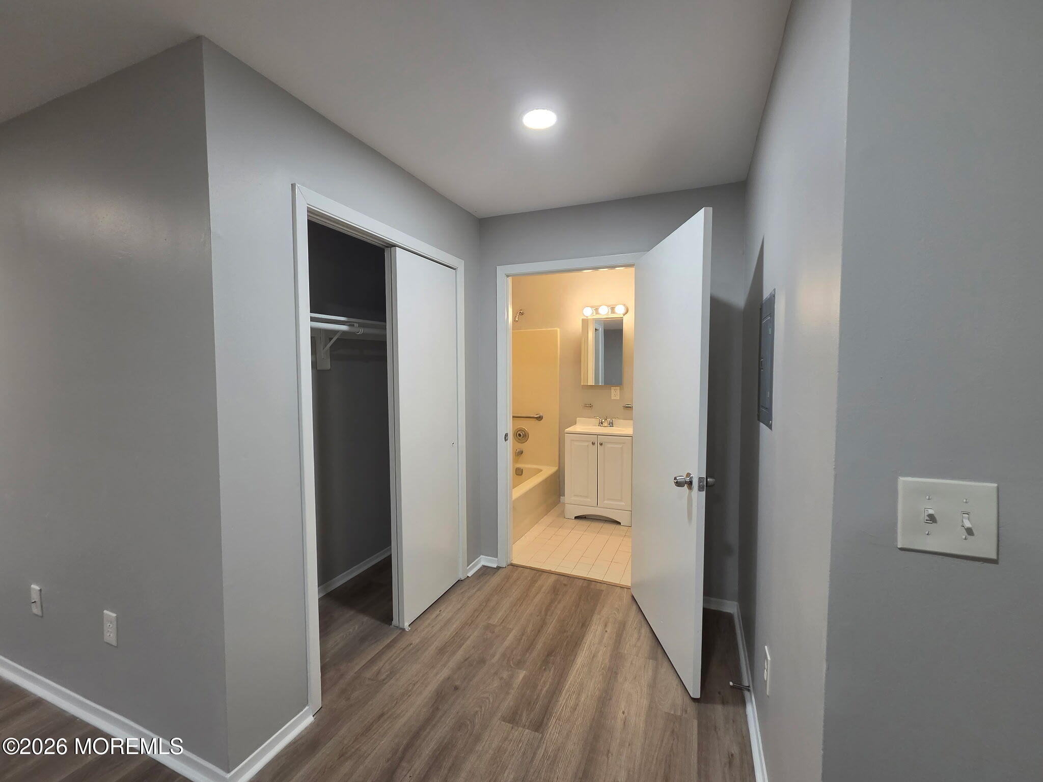 1700 Nj 37 W Toms River NJ 08757