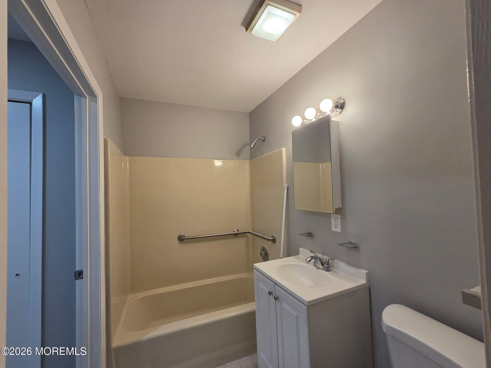 1700 Nj 37 W Toms River NJ 08757
