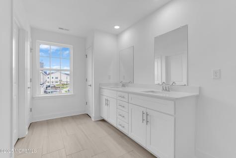 173 Woolley Court Oakhurst NJ 07755