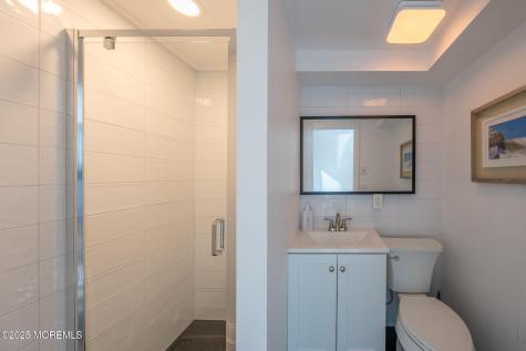 14 Falls Road Mantoloking NJ 08738