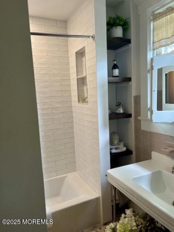 334 Washington Avenue Avon-by-the-sea NJ 07717