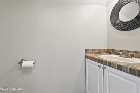 95 Madison Court Tinton Falls NJ 07712