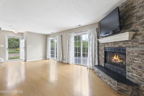 95 Madison Court Tinton Falls NJ 07712