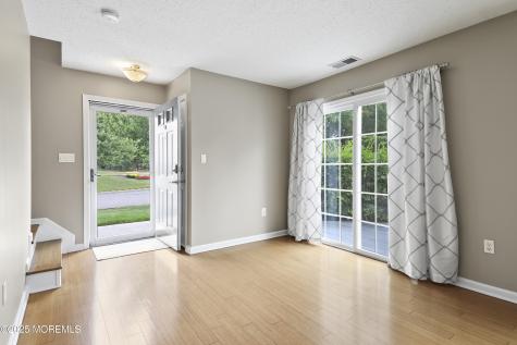 95 Madison Court Tinton Falls NJ 07712