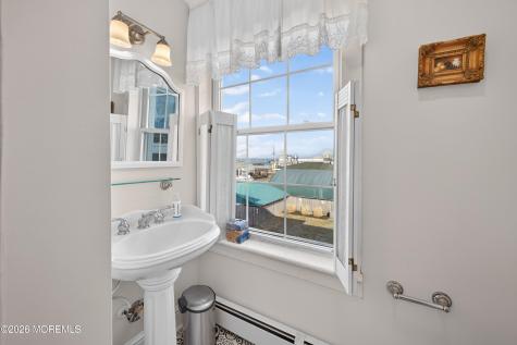 20 Woodland Avenue Avon-by-the-sea NJ 07717