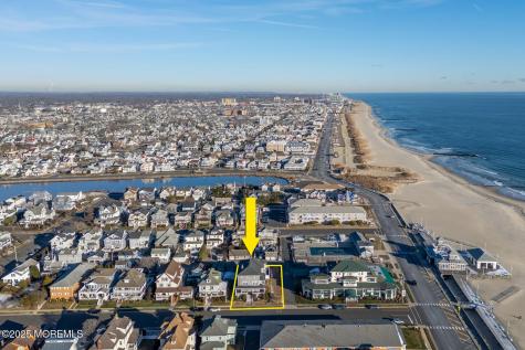 20 Woodland Avenue Avon-by-the-sea NJ 07717