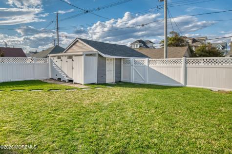 20 Woodland Avenue Avon-by-the-sea NJ 07717