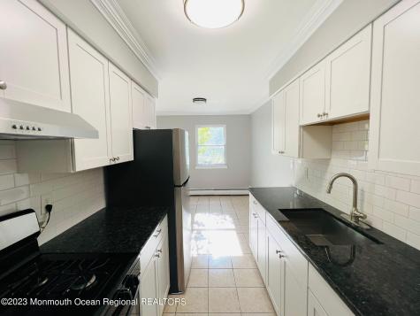 14 Windsor Terrace Freehold NJ 07728