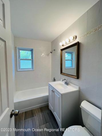 14 Windsor Terrace Freehold NJ 07728