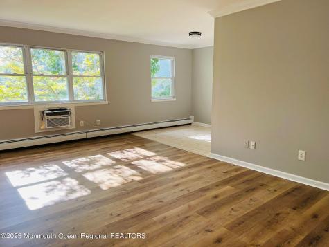 14 Windsor Terrace Freehold NJ 07728