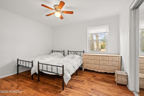 456 Harnell Avenue Oakhurst NJ 07755