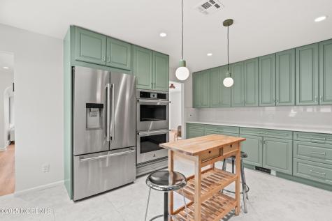 1 Wilson Avenue Oakhurst NJ 07755