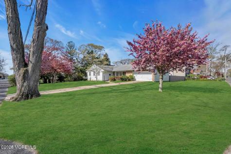 1 Wilson Avenue Oakhurst NJ 07755