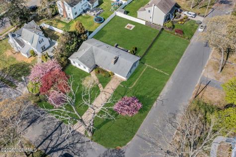 1 Wilson Avenue Oakhurst NJ 07755