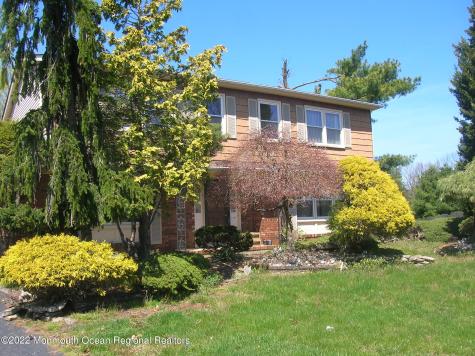 15 Cardinal Court Marlboro NJ 07746
