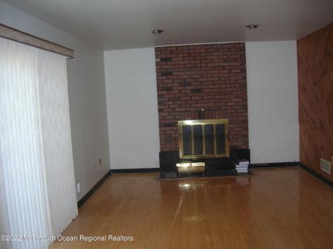 15 Cardinal Court Marlboro NJ 07746
