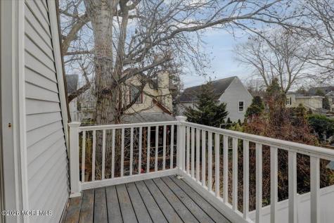 21 Washington Street Red Bank NJ 07701