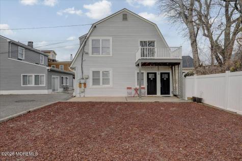 21 Washington Street Red Bank NJ 07701
