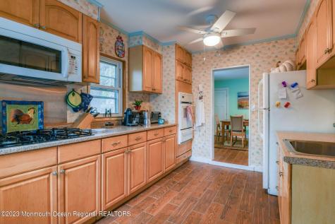 819 Dunlewy Street Asbury Park NJ 07712