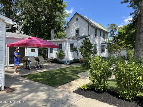 819 Dunlewy Street Asbury Park NJ 07712