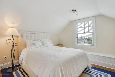 108 Neptune Place Sea Girt NJ 08750