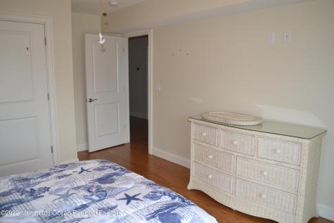 233 12th Avenue Seaside Park NJ 08752