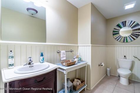 233 12th Avenue Seaside Park NJ 08752