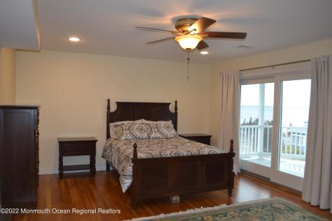 233 12th Avenue Seaside Park NJ 08752