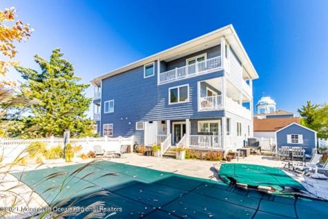 233 12th Avenue Seaside Park NJ 08752
