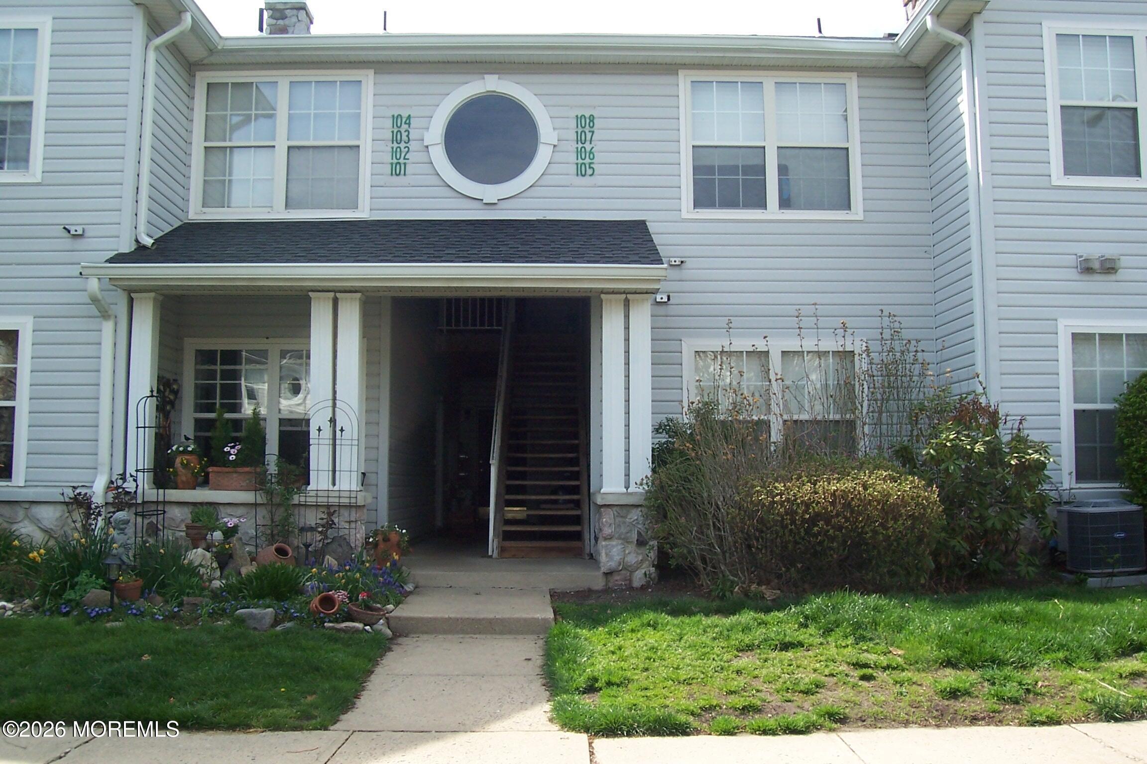 107 Des Moines Court Tinton Falls NJ 07712
