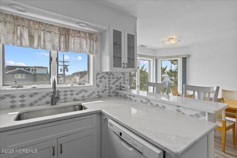 30 Dune Terrace Ortley Beach NJ 08751