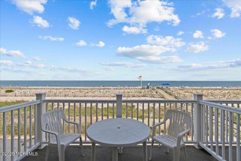 30 Dune Terrace Ortley Beach NJ 08751
