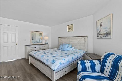 30 Dune Terrace Ortley Beach NJ 08751