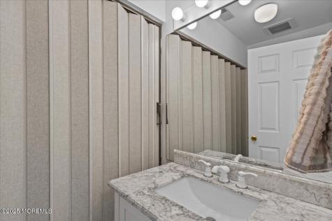 30 Dune Terrace Ortley Beach NJ 08751