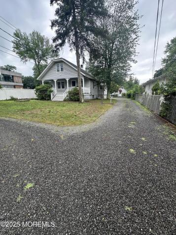 36 Whalepond Road Oakhurst NJ 07755