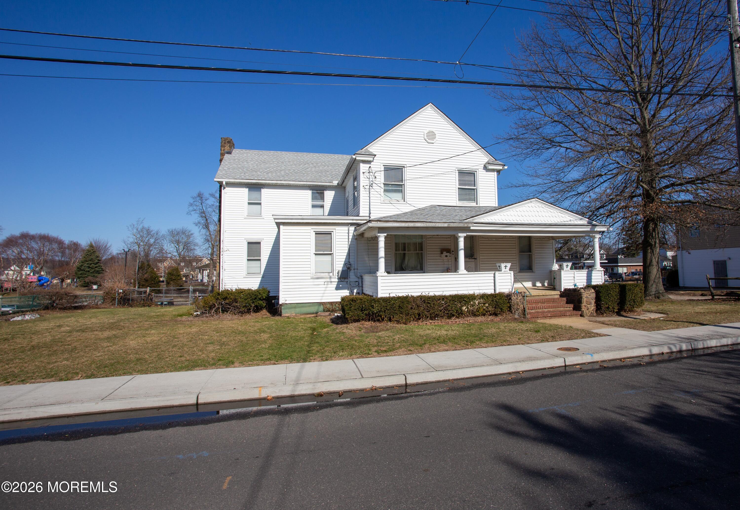 13 1st Street Rumson NJ 07760