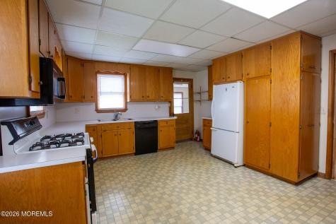 13 1st Street Rumson NJ 07760