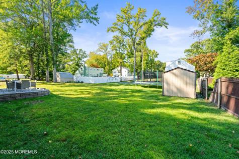 437 Redmond Avenue Oakhurst NJ 07755
