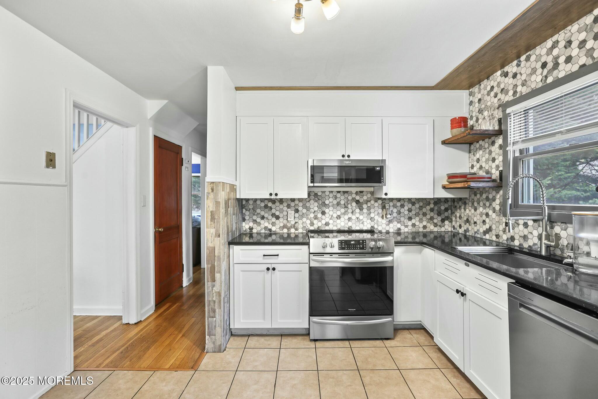88 Oak Hill Road Red Bank NJ 07701