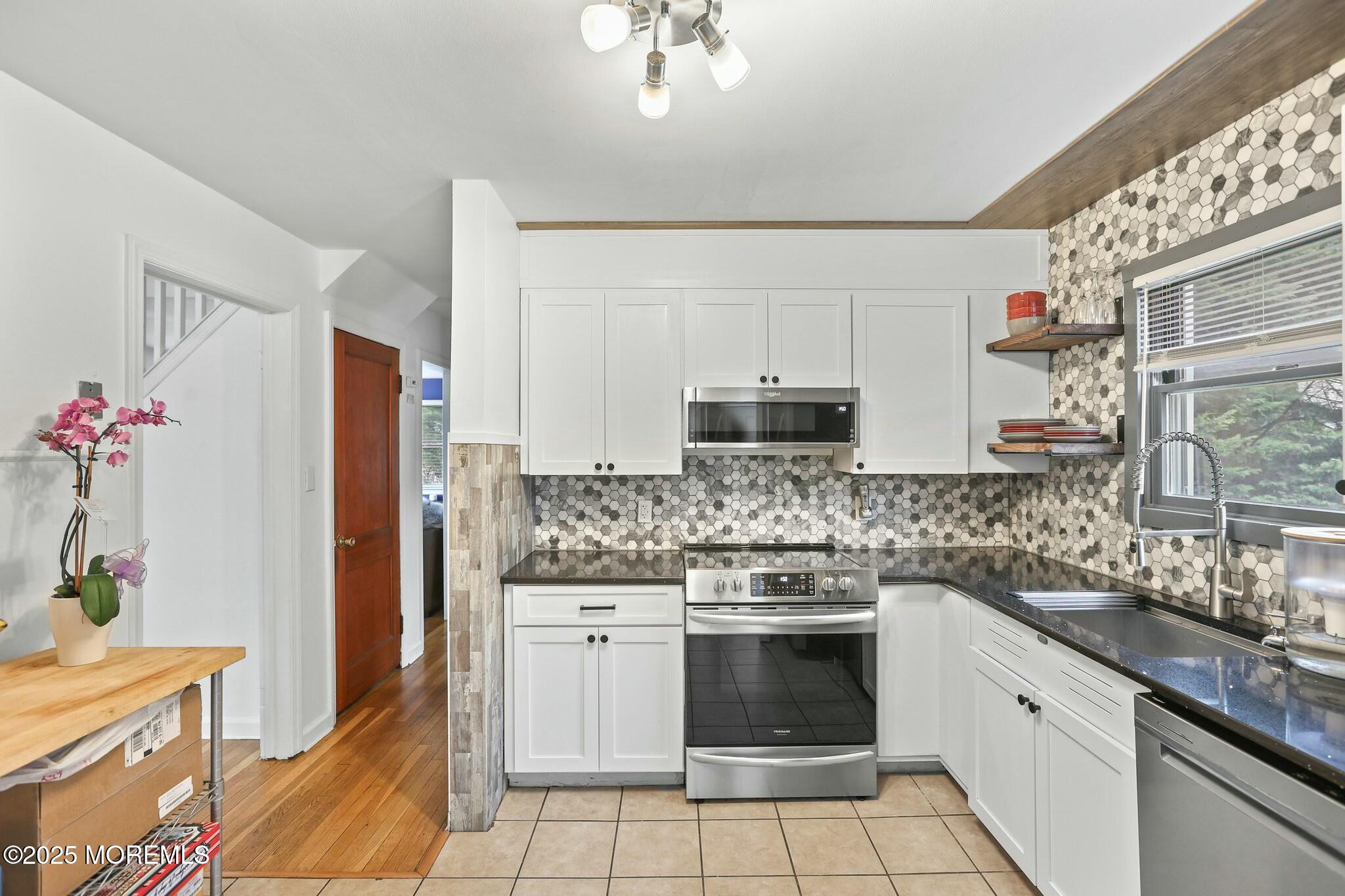 88 Oak Hill Road Red Bank NJ 07701