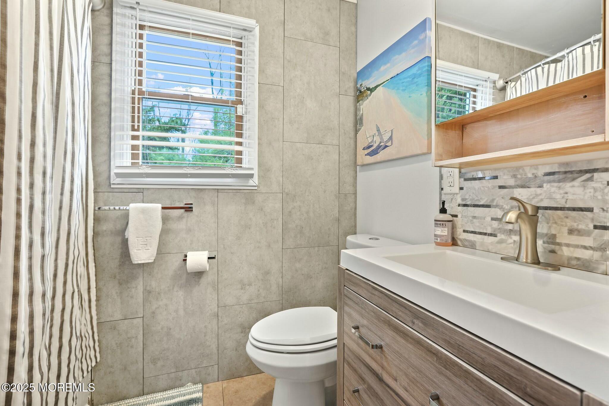 88 Oak Hill Road Red Bank NJ 07701