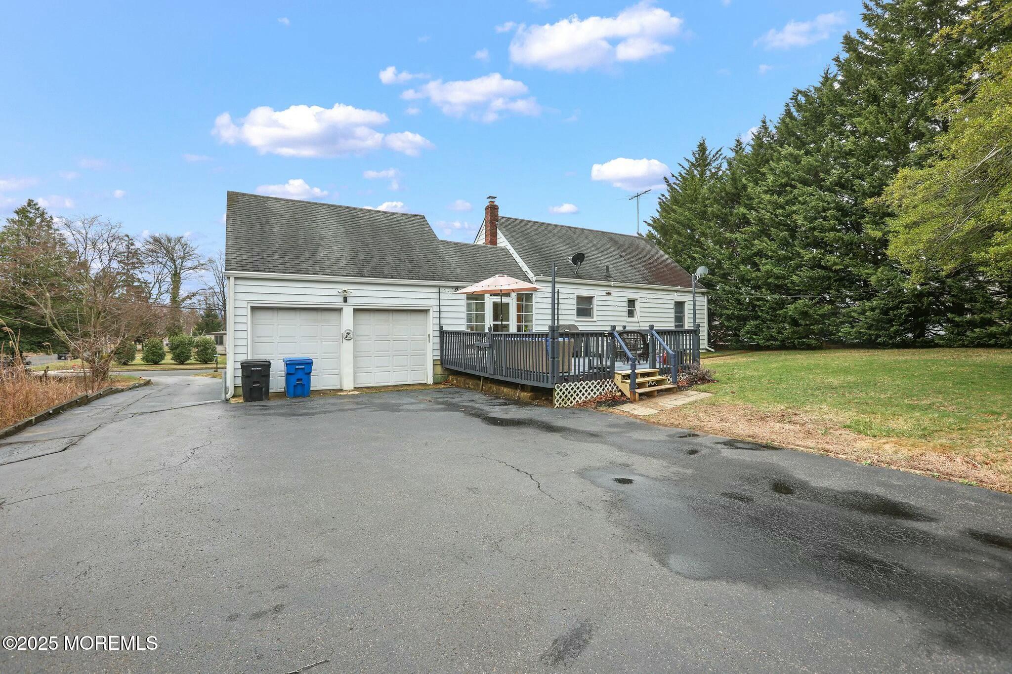 88 Oak Hill Road Red Bank NJ 07701