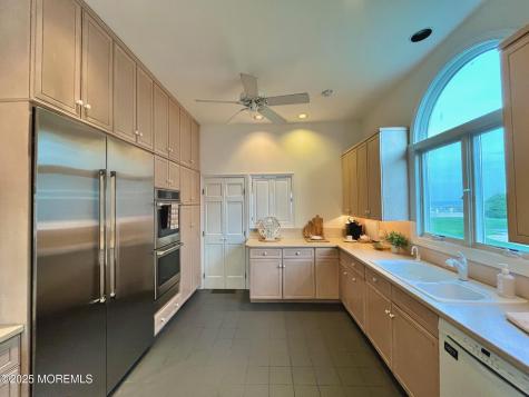 609 Ocean Avenue Sea Girt NJ 08750